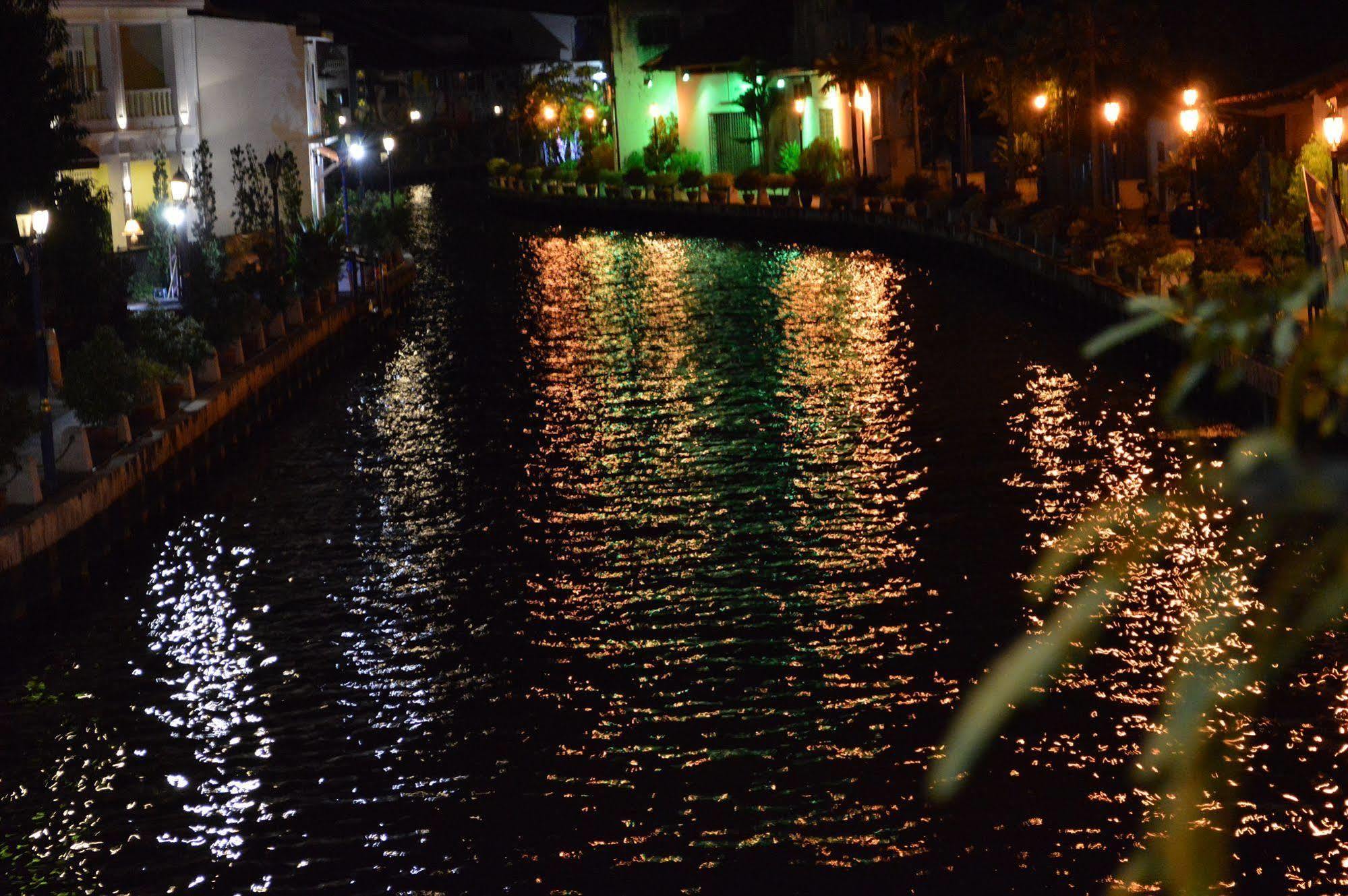 Jawa Street Townstay Малакка Экстерьер фото